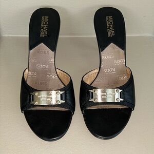 MICHEAL KORS Classic Slide Black - 7M